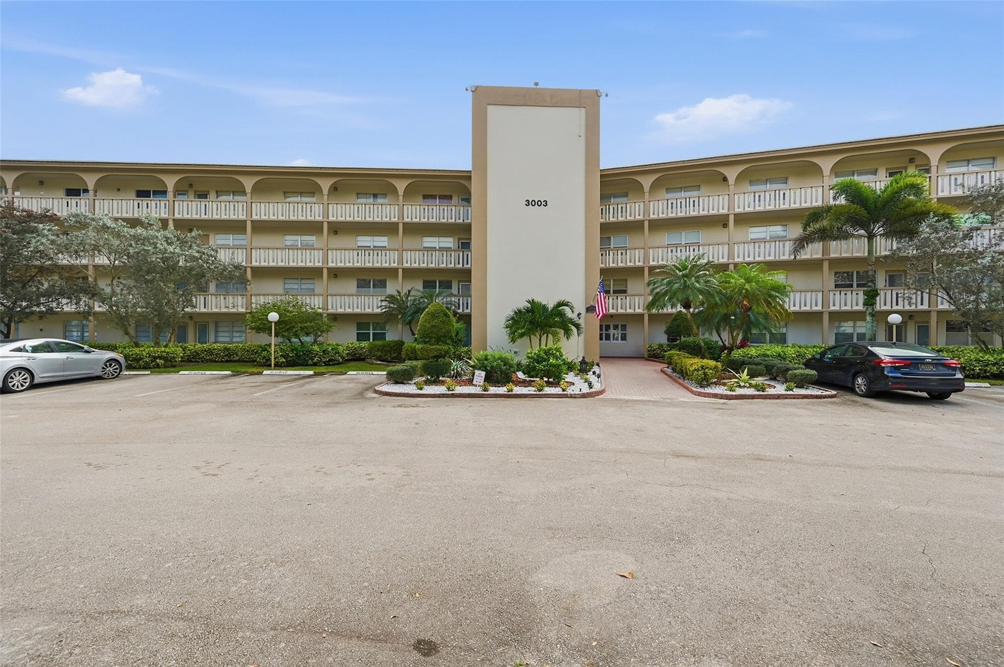 3003 Portofino Isle B2, Coconut Creek, FL 33066 — photo