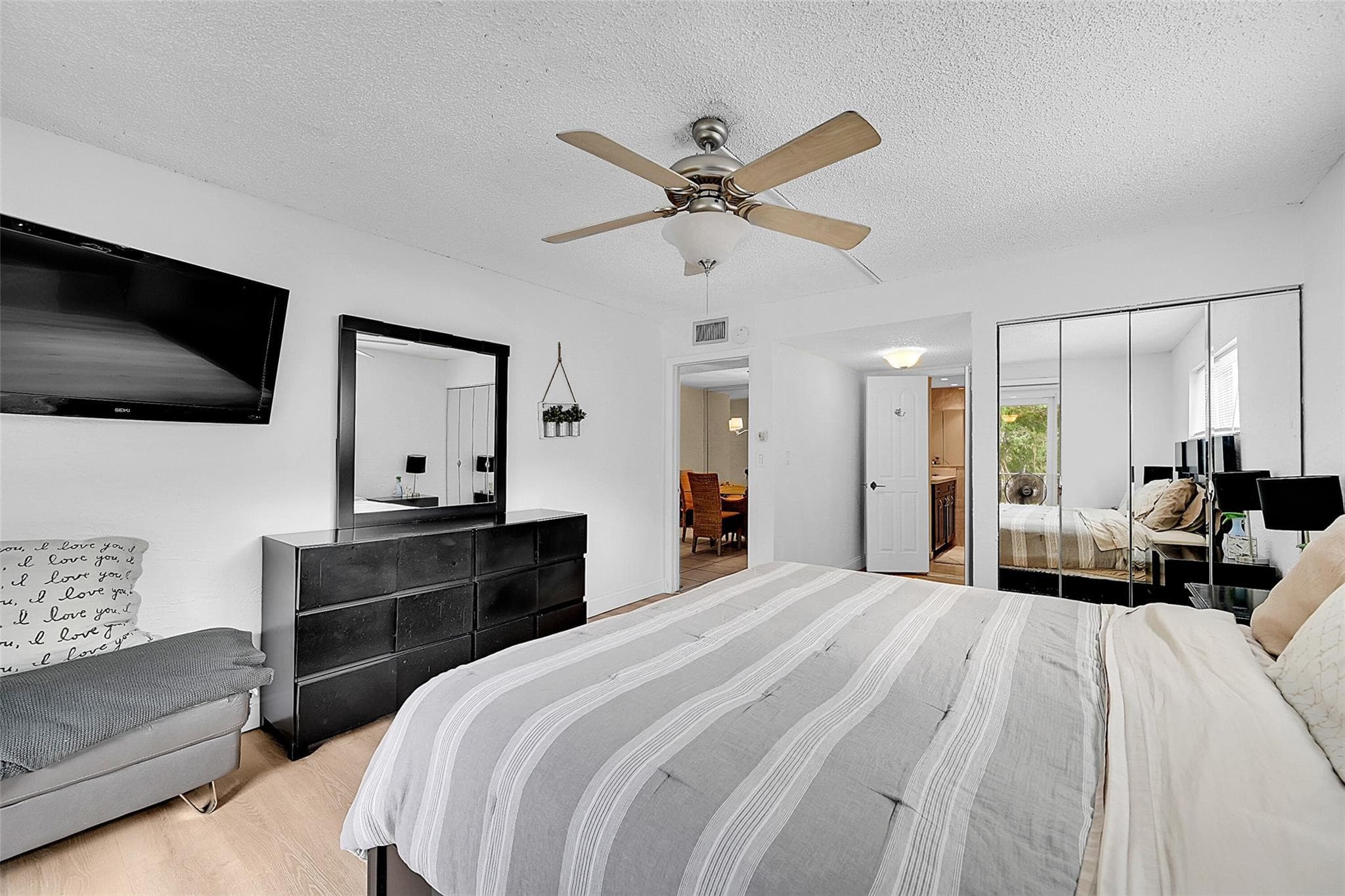 3909 N Ocean Boulevard 108, Fort Lauderdale, FL 33308 — photo 21 of 37