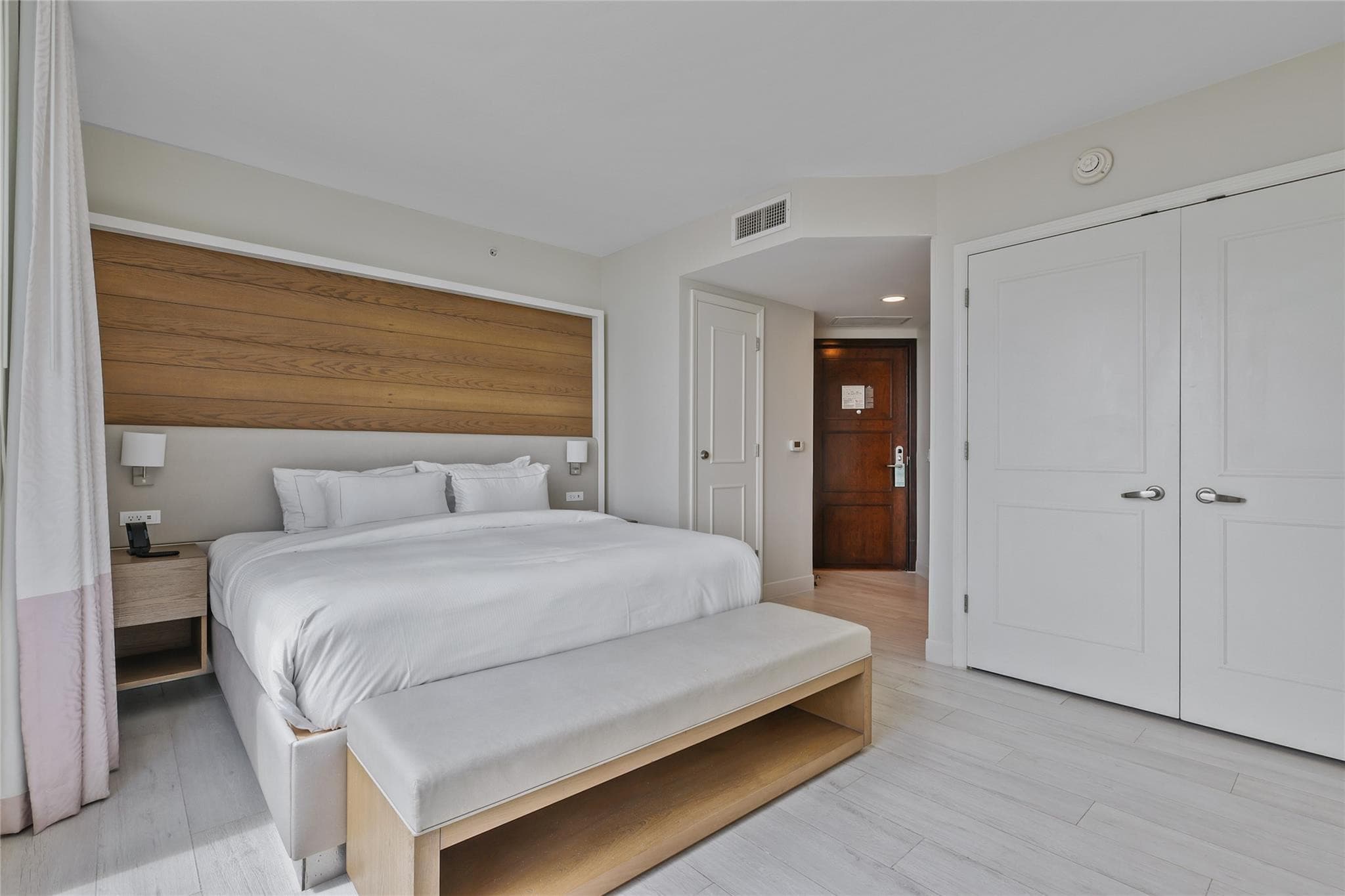505 N Fort Lauderdale Bch Boulevard 1702, Fort Lauderdale, FL 33304 — photo 8 of 40