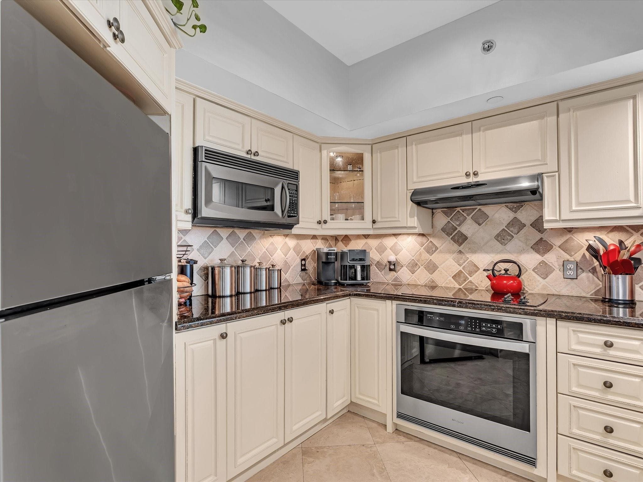 110 N Federal Highway 505, Fort Lauderdale, FL 33301 — photo 16 of 49