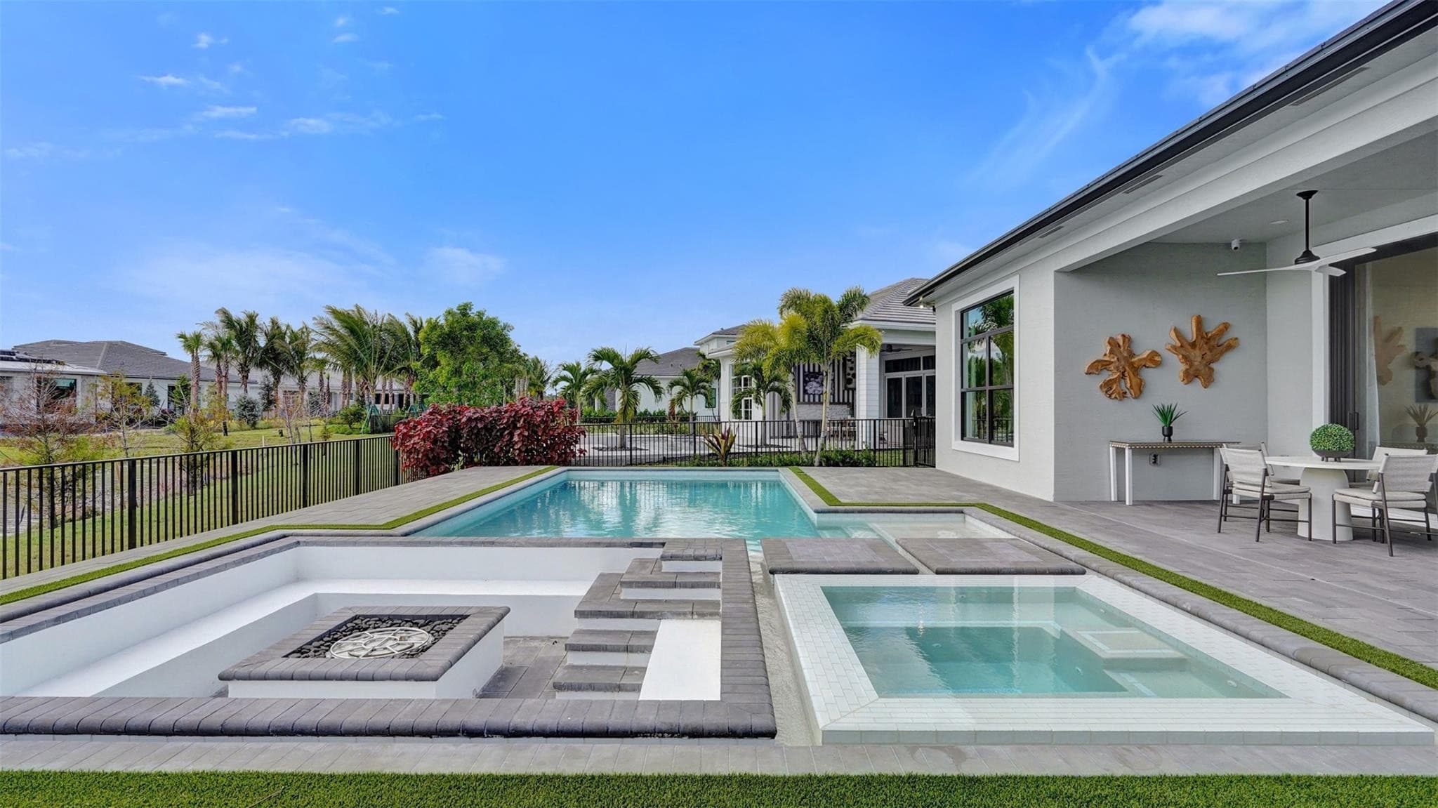 10208 Voltaire Place, Palm Beach Gardens, FL 33412 — photo 4 of 56