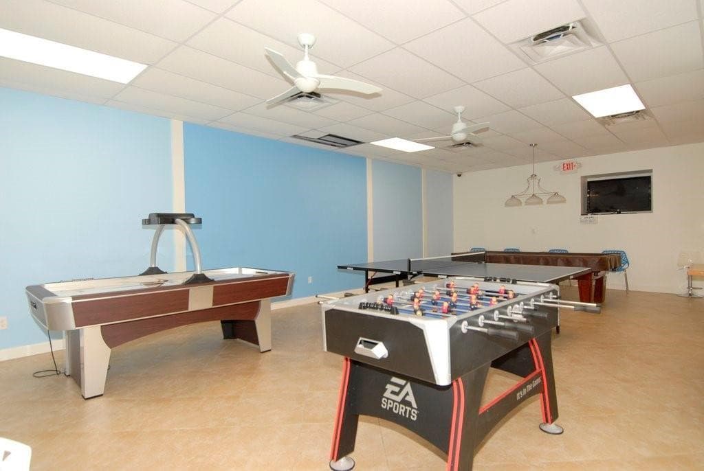 3850 Galt Ocean Drive 904, Fort Lauderdale, FL 33308 — photo 32 of 35