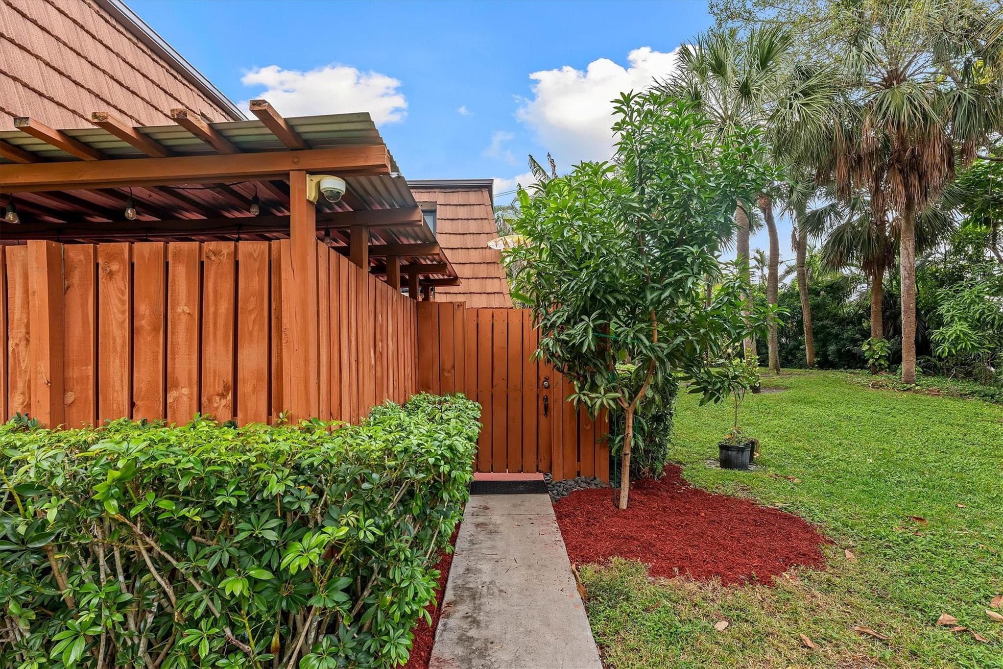 9156 SW 23rd Street D, Davie, FL 33324 — photo 32 of 35