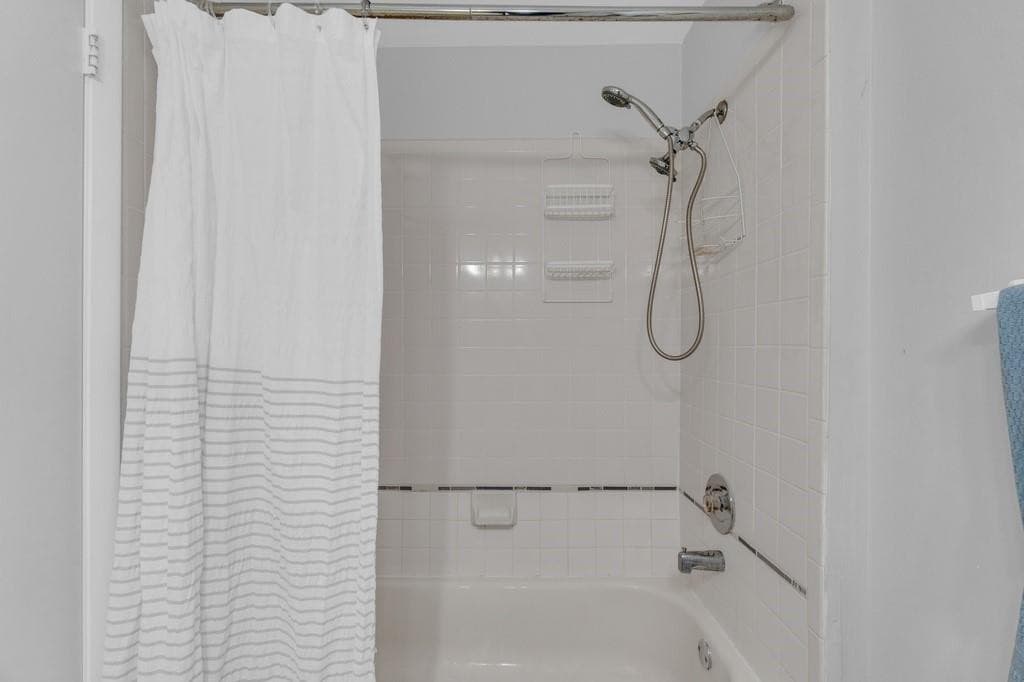 3611 NW 122nd Terrace 3611, Sunrise, FL 33323 — photo 32 of 61