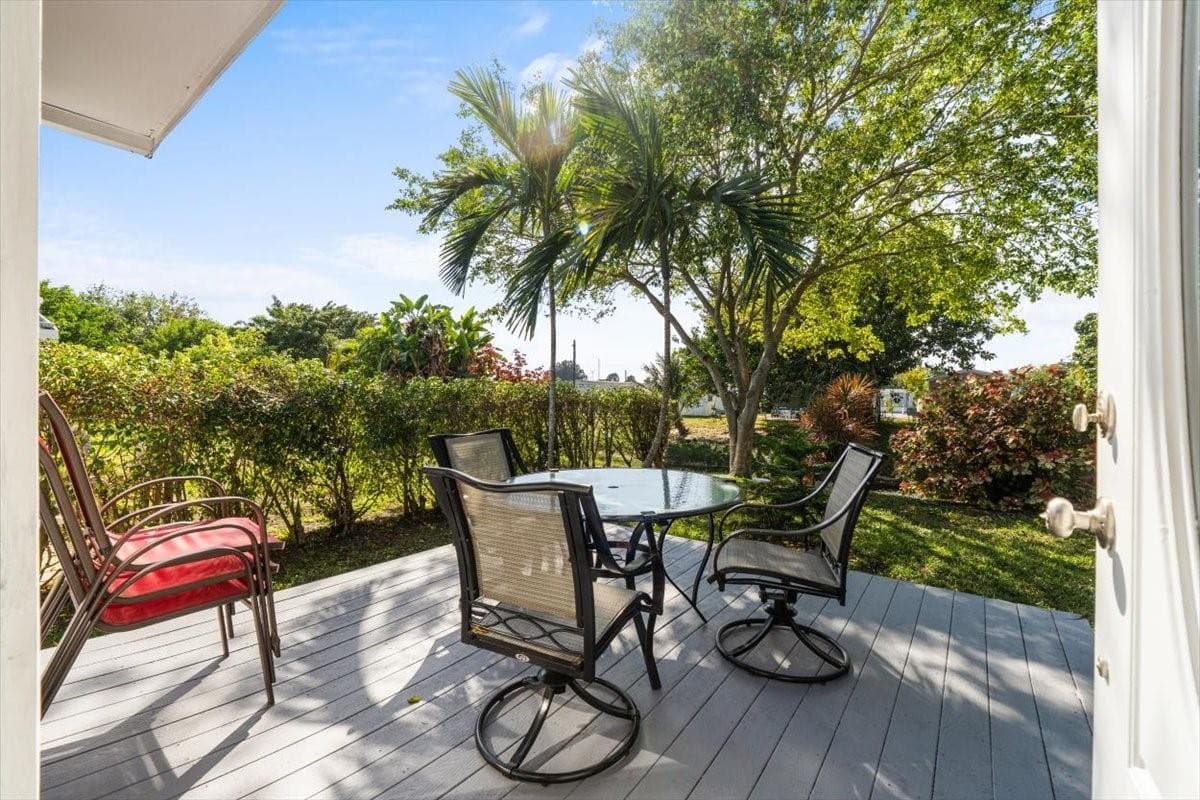 120 NW 51st Street, Deerfield Beach, FL 33064 — photo 31 of 49