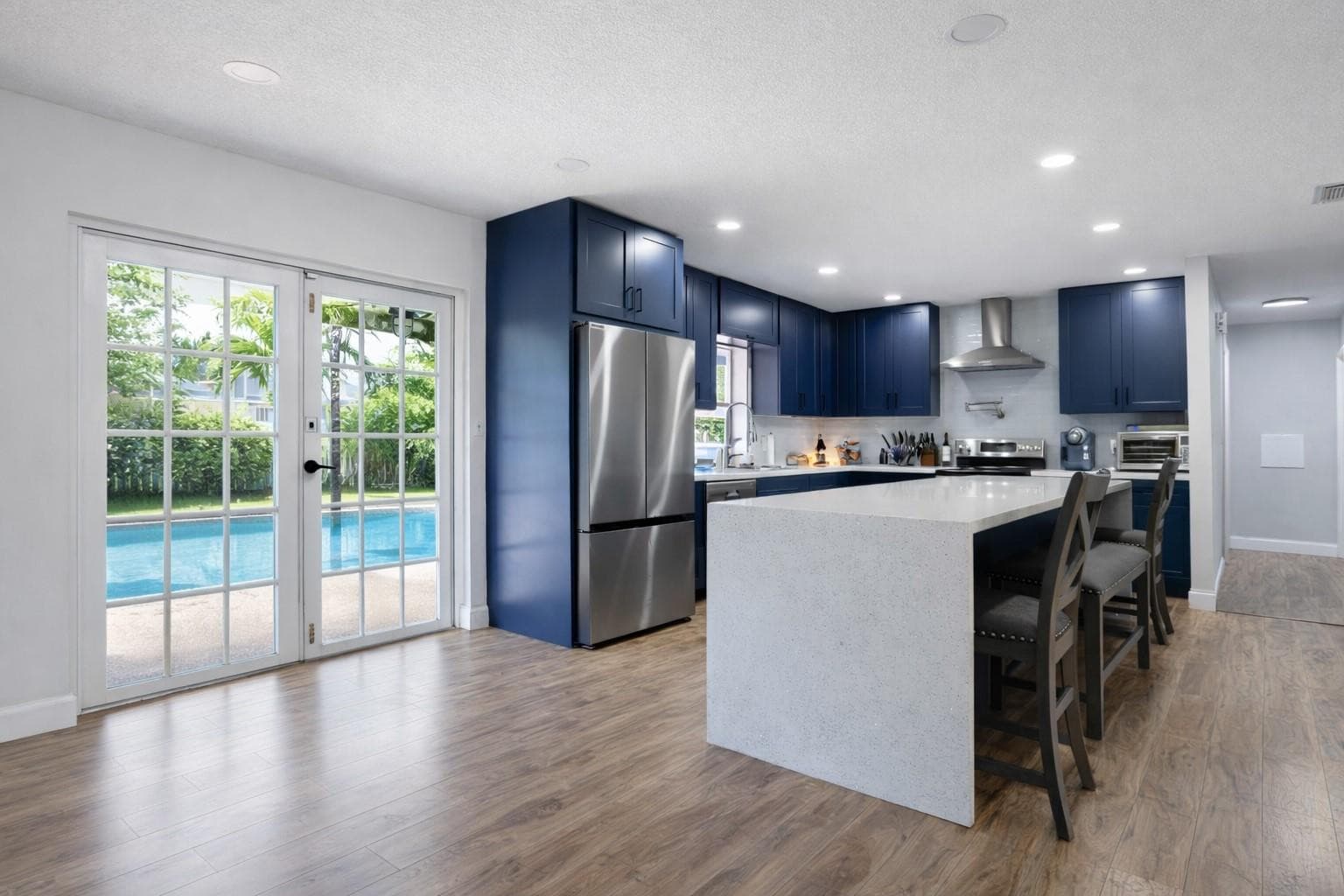 846 Ramblewood Drive, Coral Springs, FL 33071 — photo 3 of 12