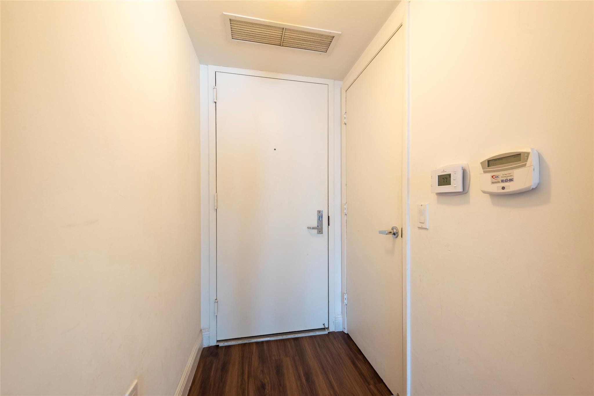 41 SE 5th Street 1315, Miami, FL 33131 — photo 4 of 31
