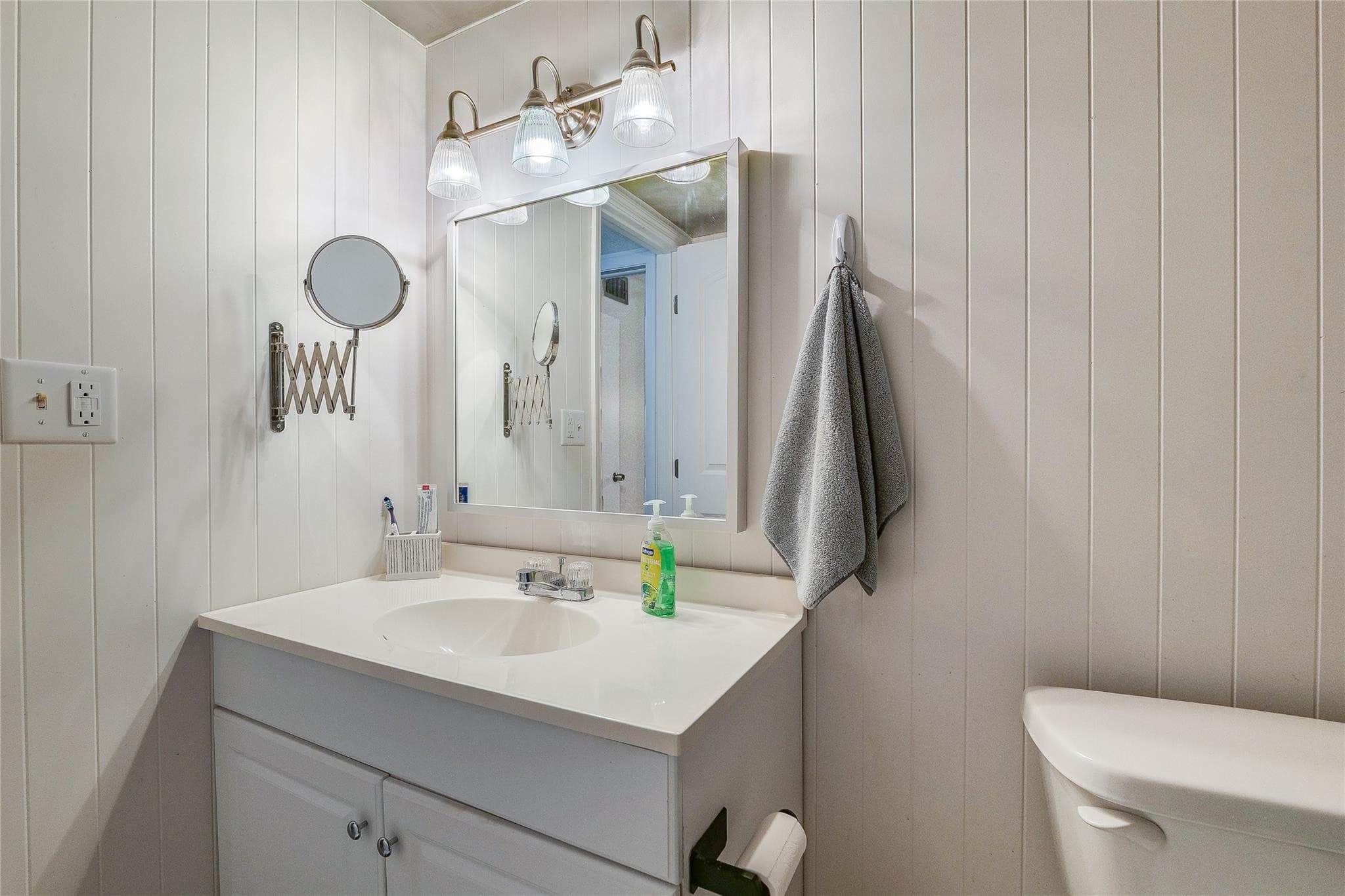 3920 Inverrary Boulevard 404-C, Lauderhill, FL 33319 — photo 26 of 51