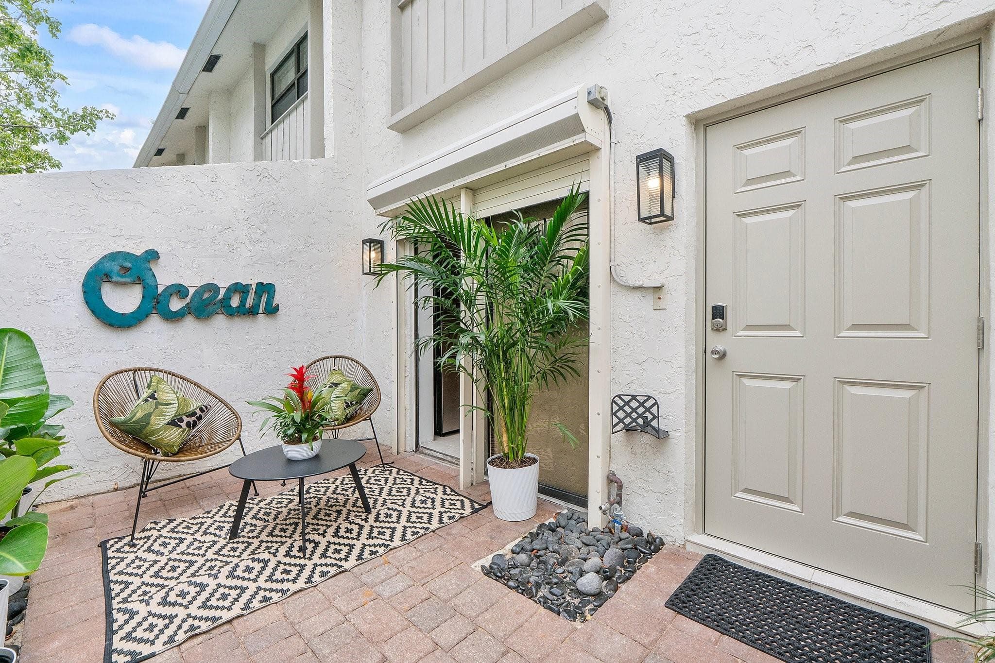 555 NE 7th Avenue 5a, Fort Lauderdale, FL 33301 — photo 3 of 29