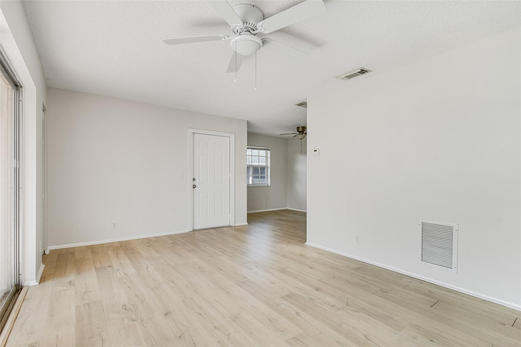 12394 A1a O8, Palm Beach Gardens, FL 33410 — photo 4 of 29
