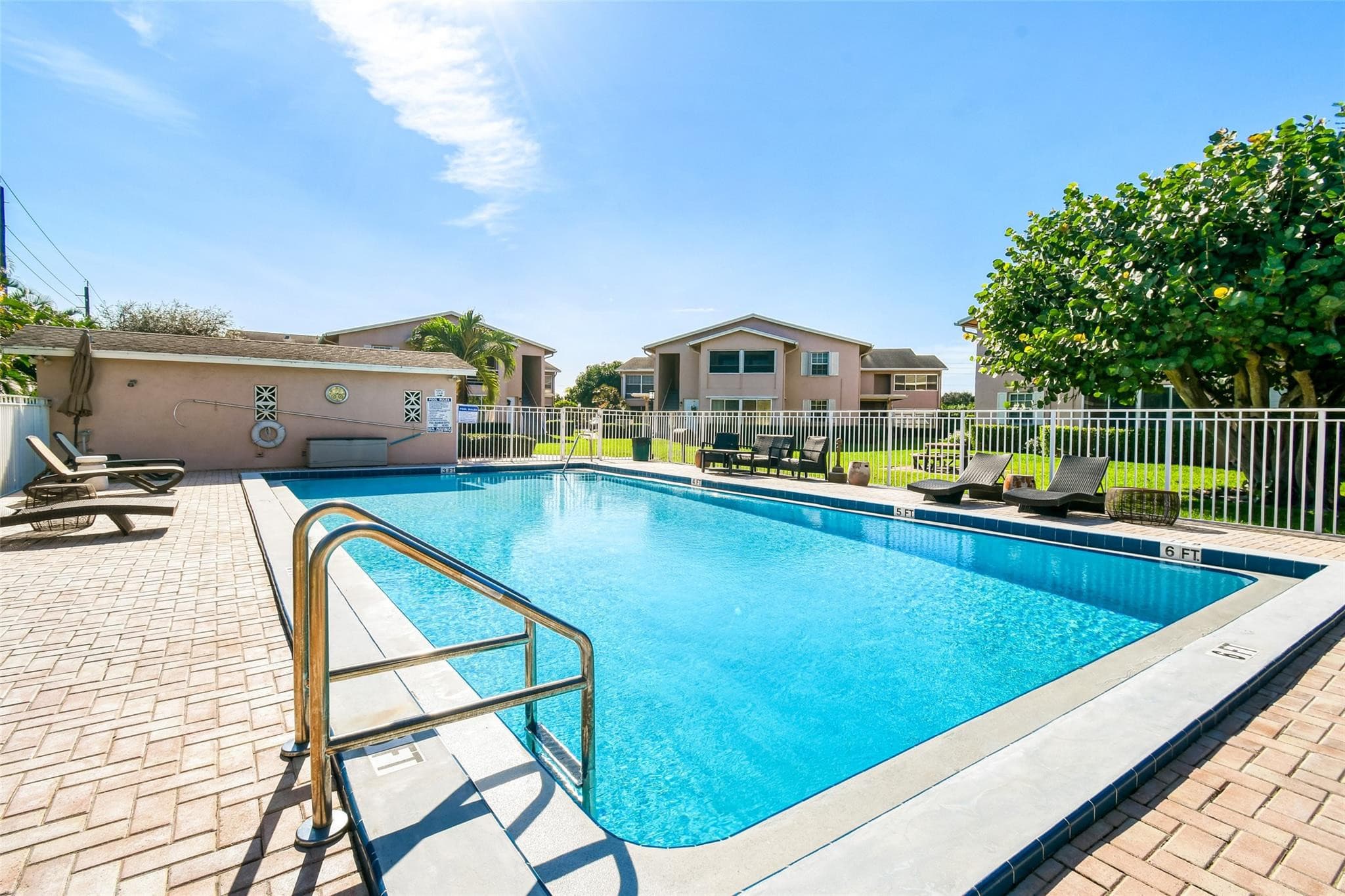 12394 A1a O8, Palm Beach Gardens, FL 33410 — photo 26 of 29