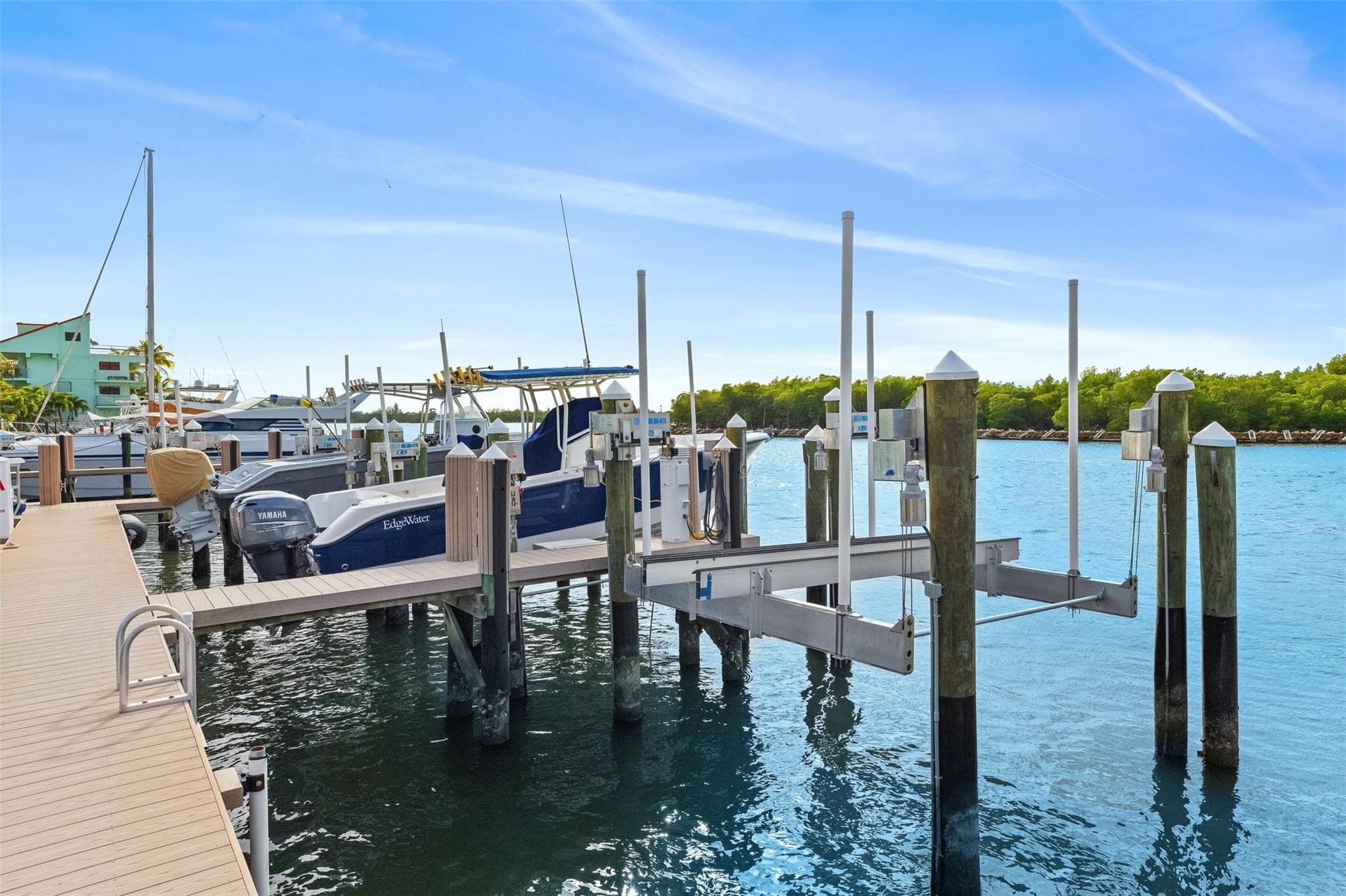 350 Desoto Street, Hollywood, FL 33019 — photo 10 of 62