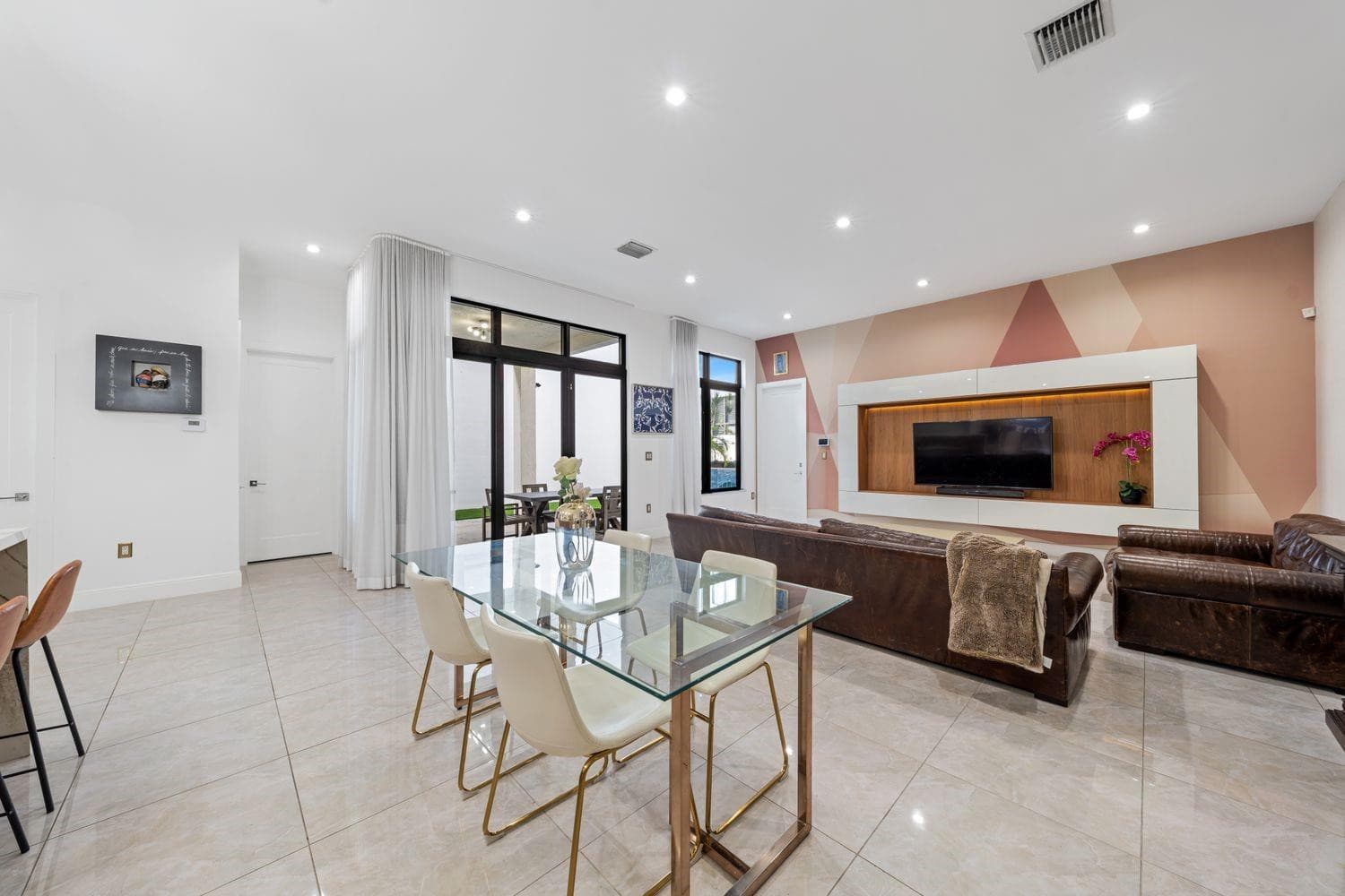 8225 Central Park Boulevard, Doral, FL 33166 — photo 15 of 75