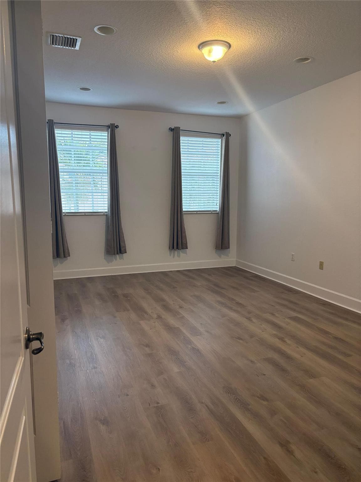 1061 SW 147th Terrace, Pembroke Pines, FL 33027 — photo 14 of 28