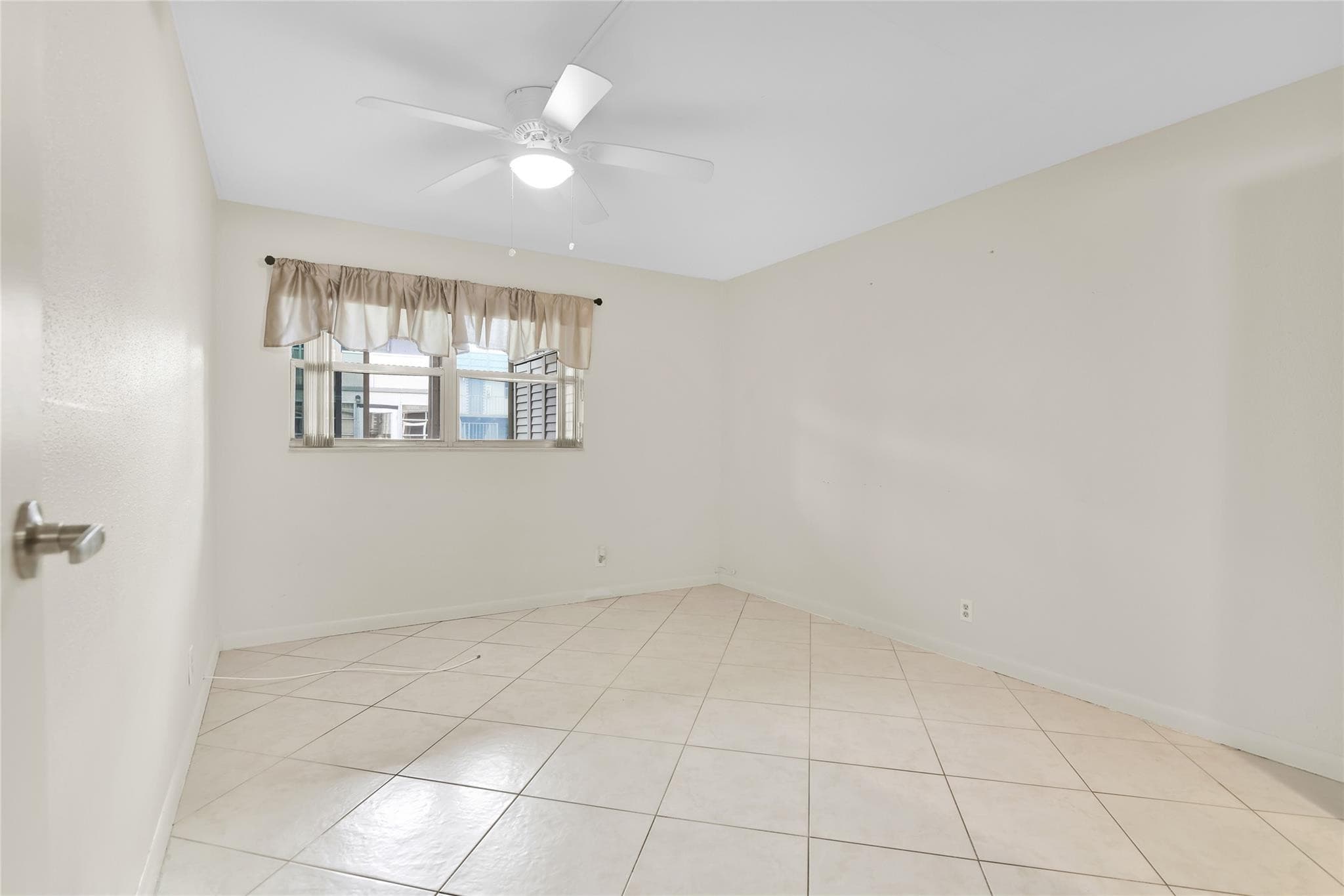736 Flanders P 736, Delray Beach, FL 33484 — photo 19 of 41