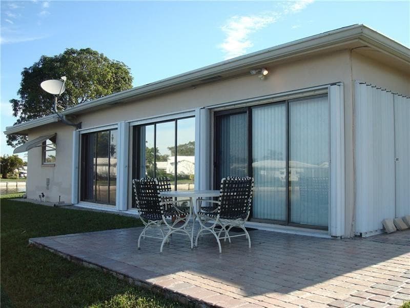5809 NW 85th Avenue, Tamarac, FL 33321 — photo 8 of 19