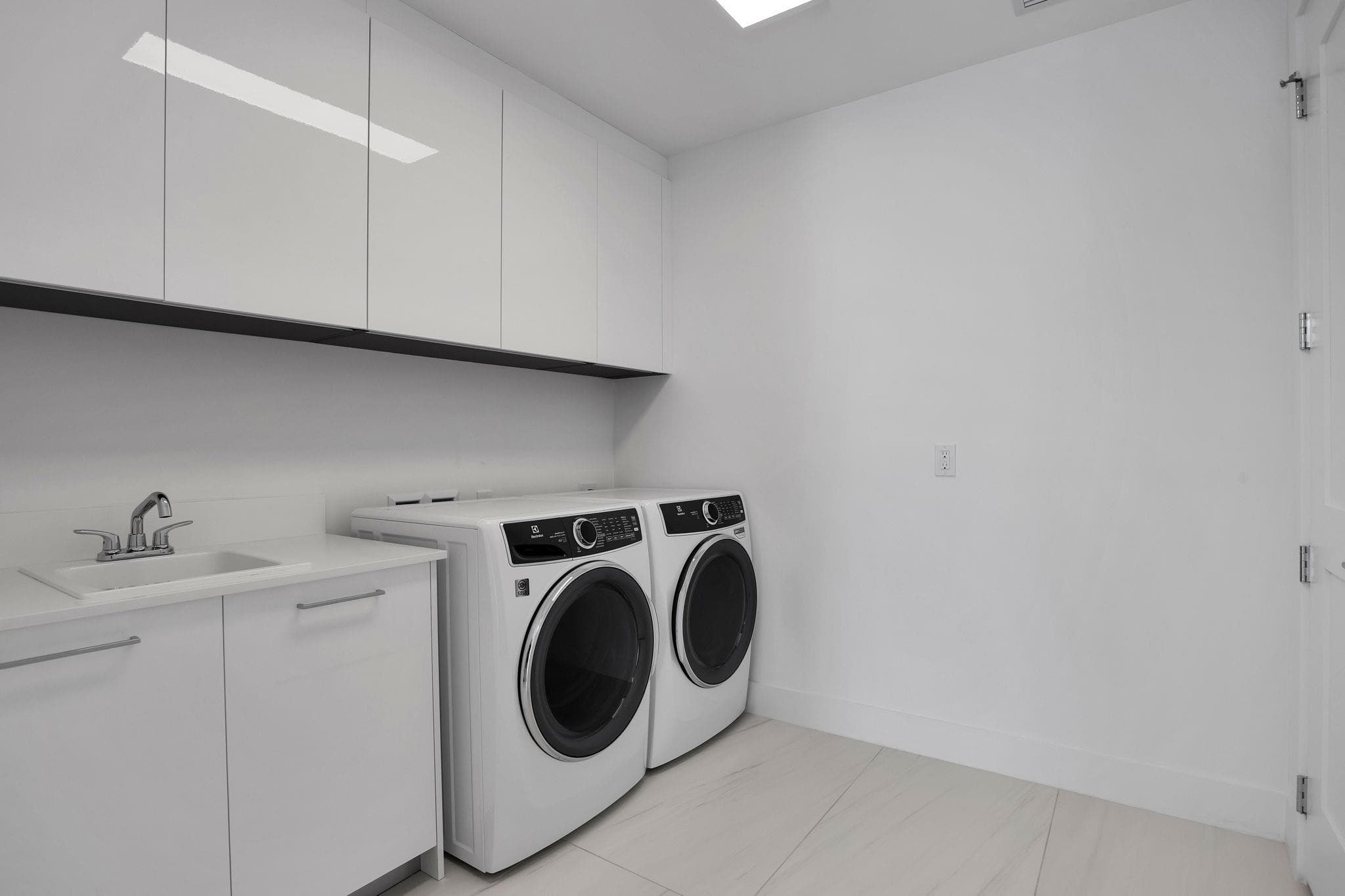 151 N Seabreeze Blv E-701, Fort Lauderdale, FL 33304 — photo 69 of 72