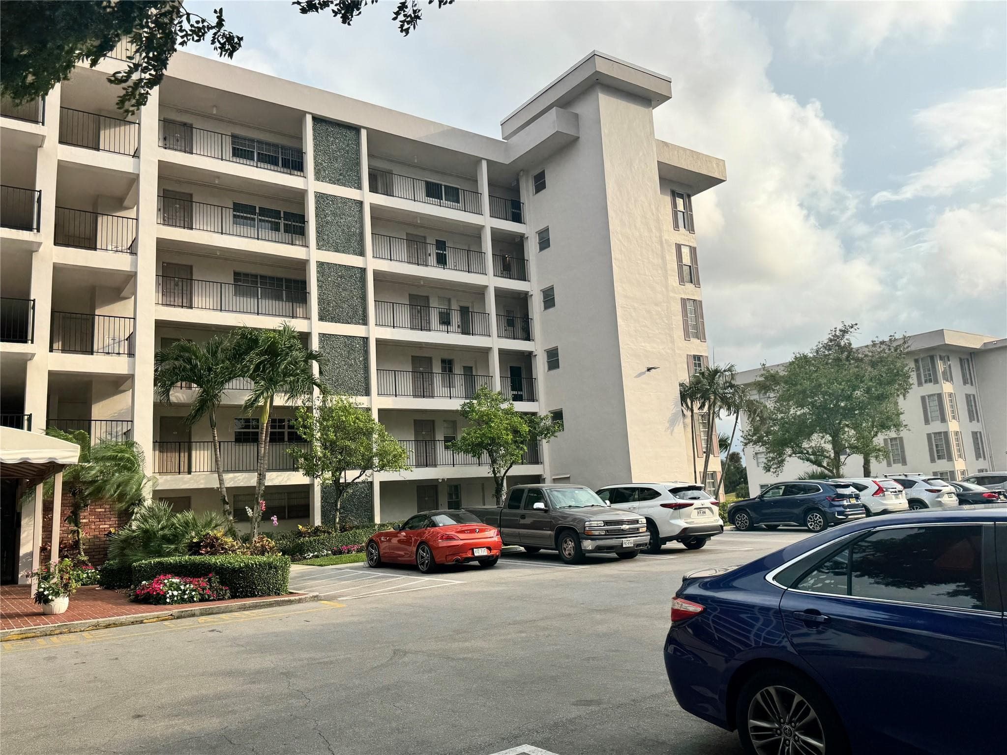 2850 N Palm Aire Drive 207, Pompano Beach, FL 33069 — photo 3 of 20