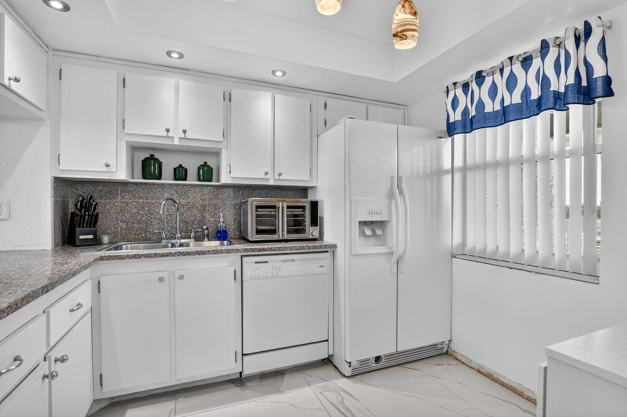 9872 Marina Boulevard 1433, Boca Raton, FL 33428 — photo 12 of 40