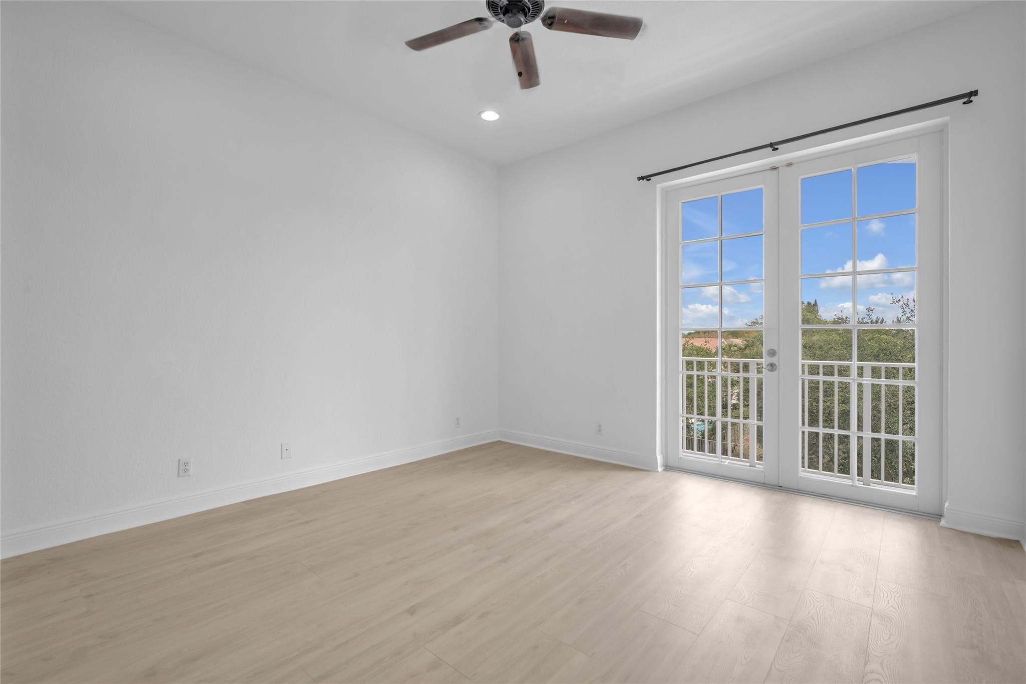 6809 N Lakeside Circle 101, Davie, FL 33314 — photo 19 of 24