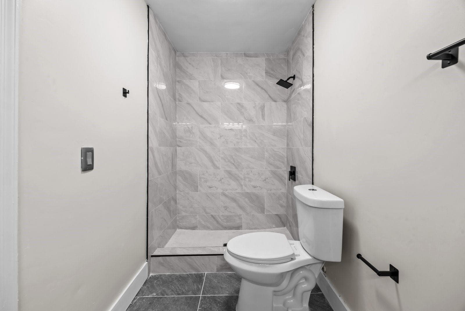 2450 SE Alden Street, Port St. Lucie, FL 34984 — photo 10 of 19