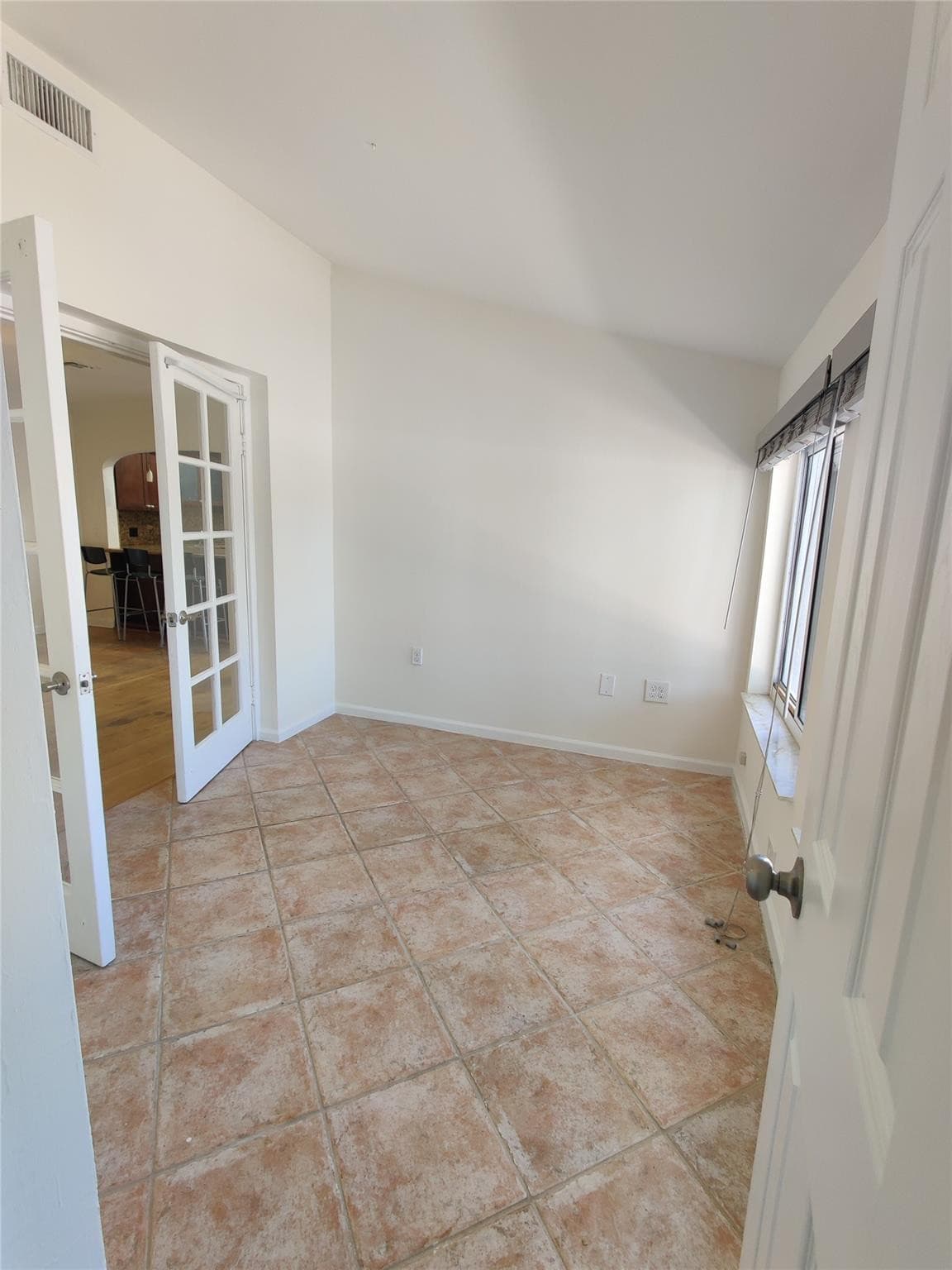 733 NE 18th Avenue, Fort Lauderdale, FL 33304 — photo 15 of 88