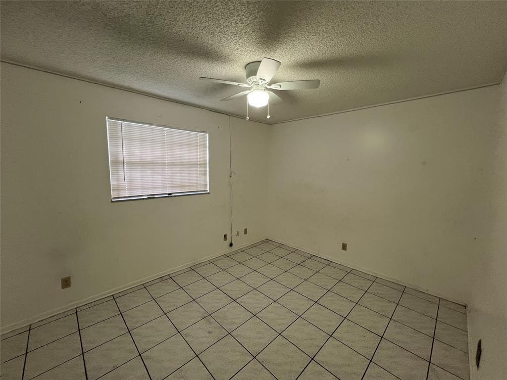 230 SW 1st Street G-8, Pompano Beach, FL 33060 — photo 7 of 17
