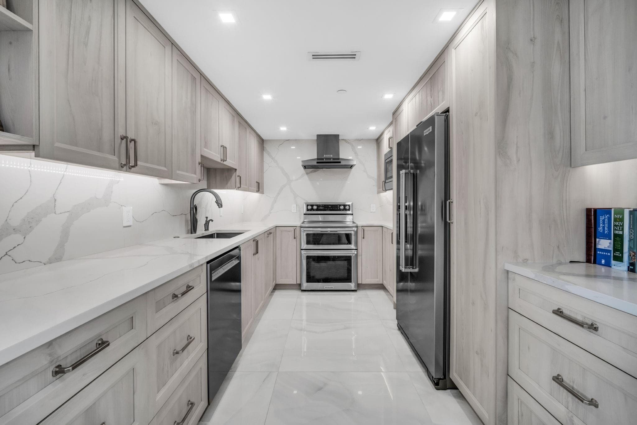2697 N Ocean Boulevard F-508, Boca Raton, FL 33431 — photo 21 of 57