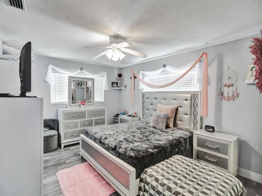138 Lake Barbara Drive 138, West Palm Beach, FL 33411 — photo 17 of 39