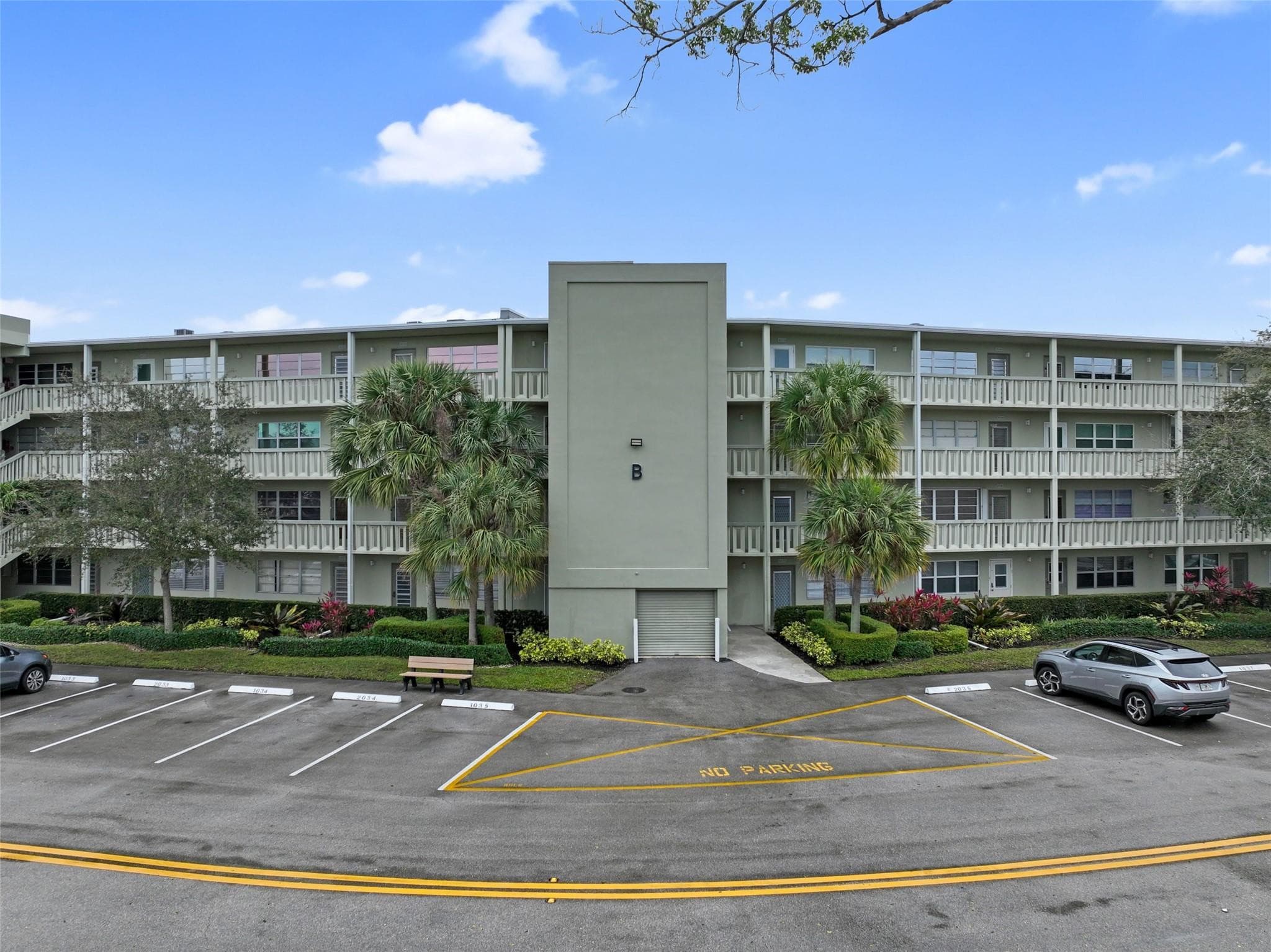 3034 Berkshire B 3034, Deerfield Beach, FL 33442 — photo 44 of 56