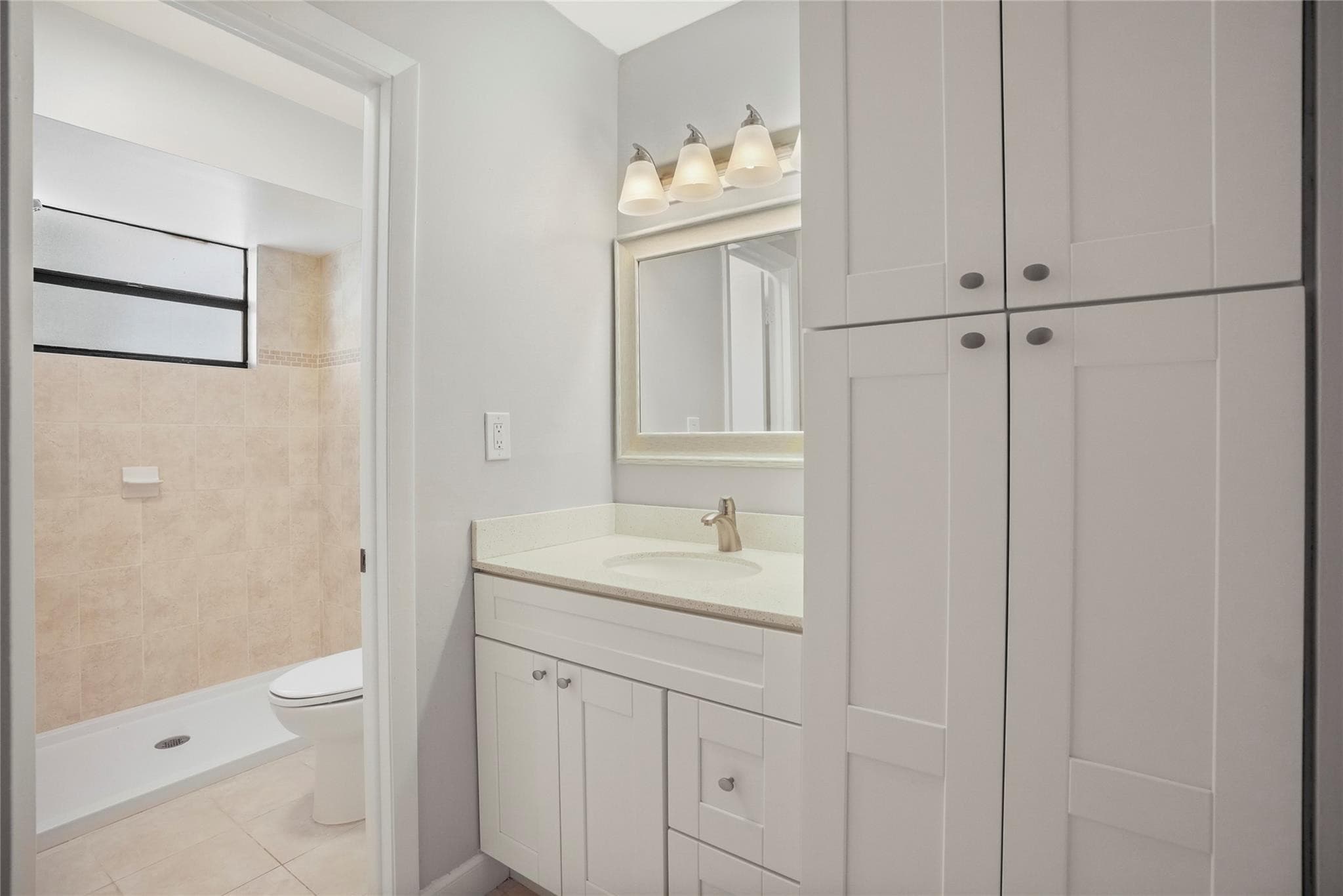 510 NW 103rd Terrace 510, Pembroke Pines, FL 33026 — photo 18 of 32
