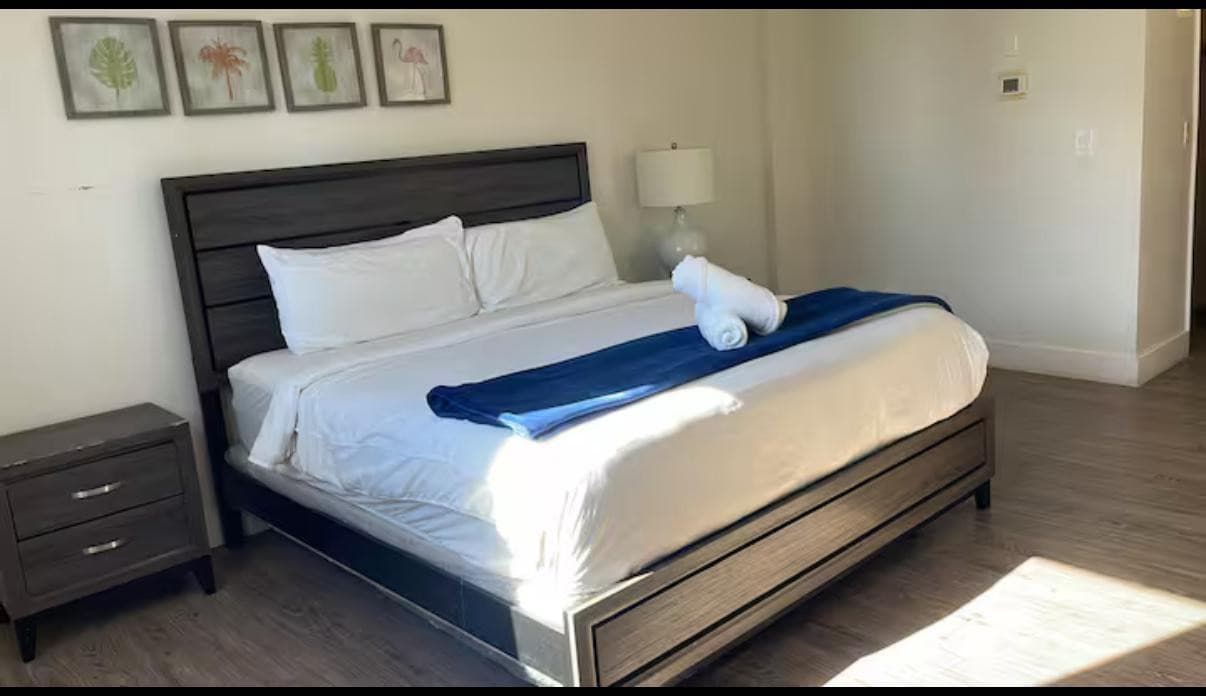 19370 Collins Avenue 301, Sunny Isles Beach, FL 33160 — photo 16 of 30
