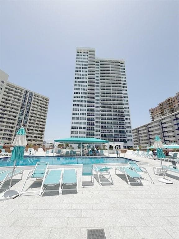 3140 S Ocean Drive 809, Hallandale Beach, FL 33009 — photo 30 of 32