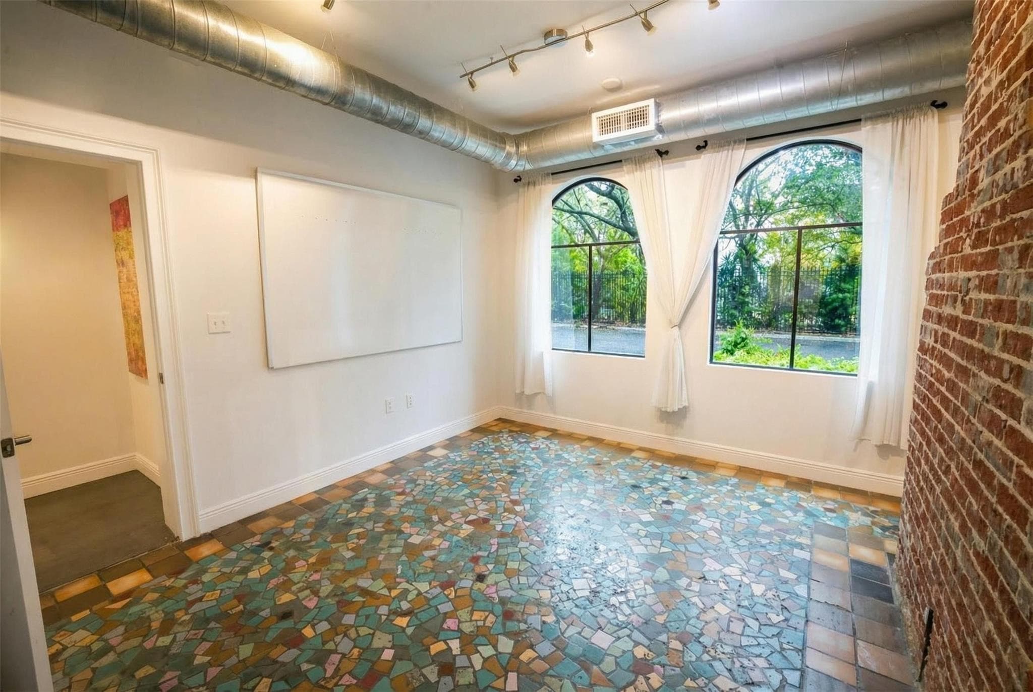 445 NE 56, Miami, FL 33137 — photo 7 of 38