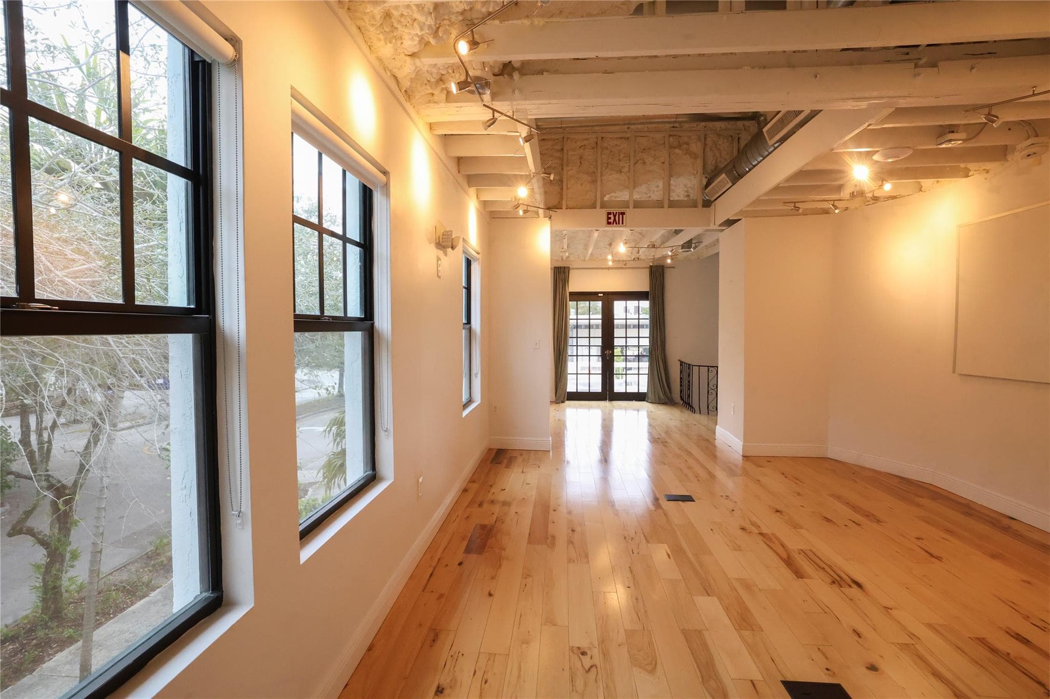 445 NE 56, Miami, FL 33137 — photo 32 of 38