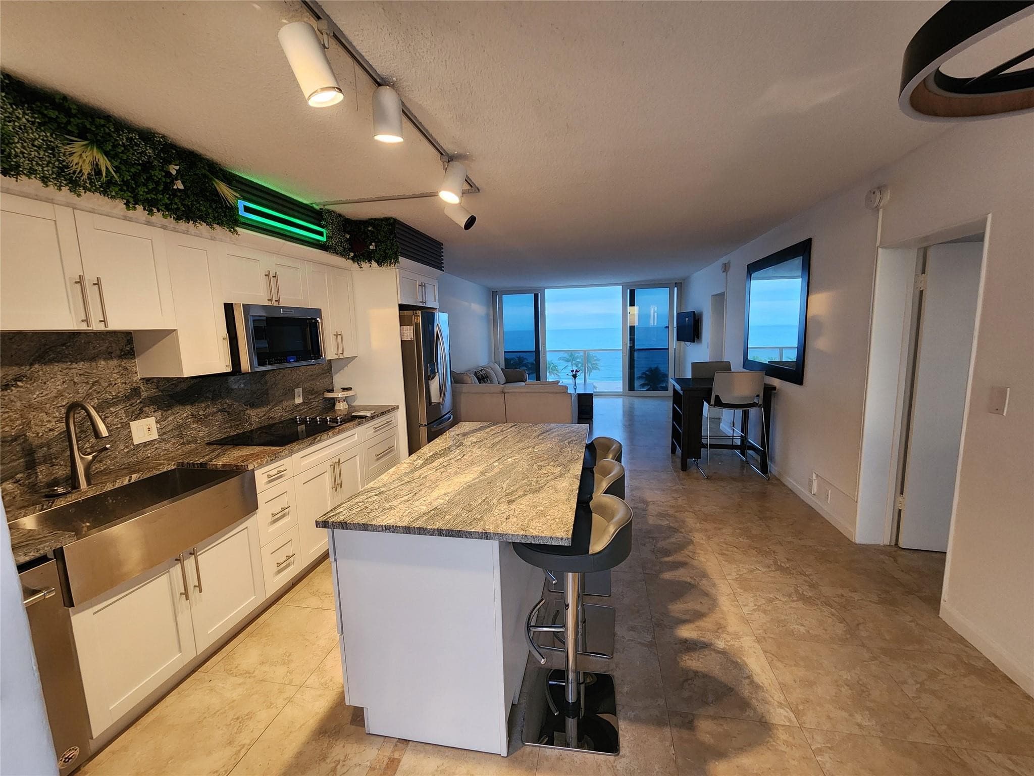 1200 N Fort Lauderdale Beach Boulevard 605, Fort Lauderdale, FL 33304 — photo 28 of 40