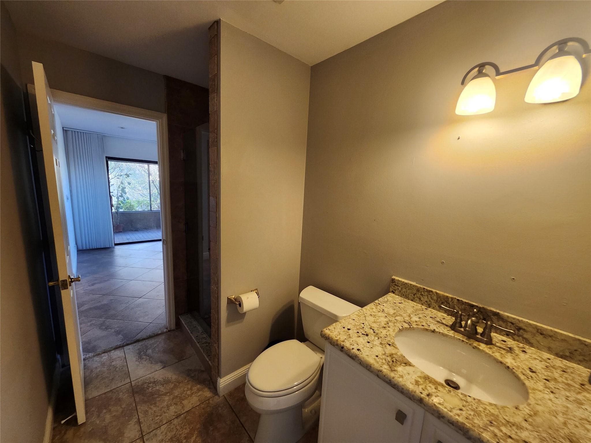 201 Dunwoody Lane 17-87, Hollywood, FL 33021 — photo 22 of 32