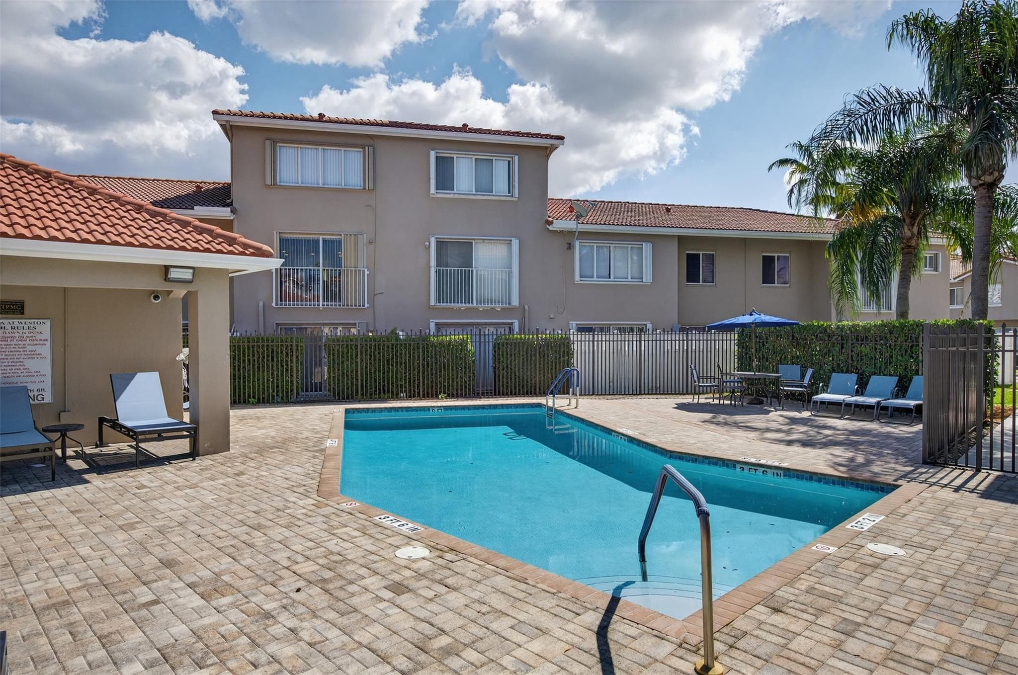 245 Riviera Circle 245, Weston, FL 33326 — photo 35 of 40