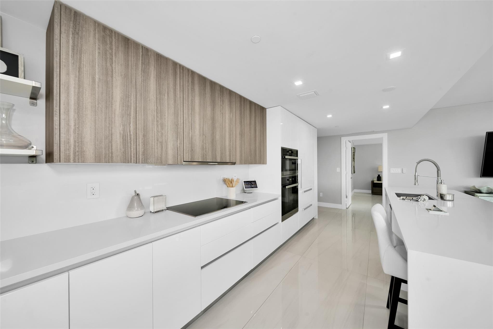 730 N Ocean Boulevard 405, Pompano Beach, FL 33062 — photo 11 of 47