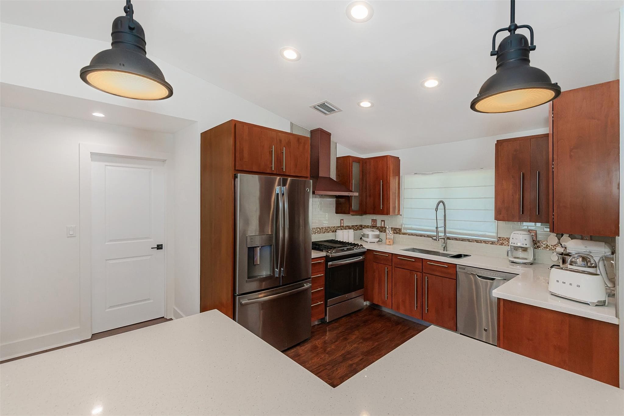 Single Family Residence in Miami — photo 8 of 22