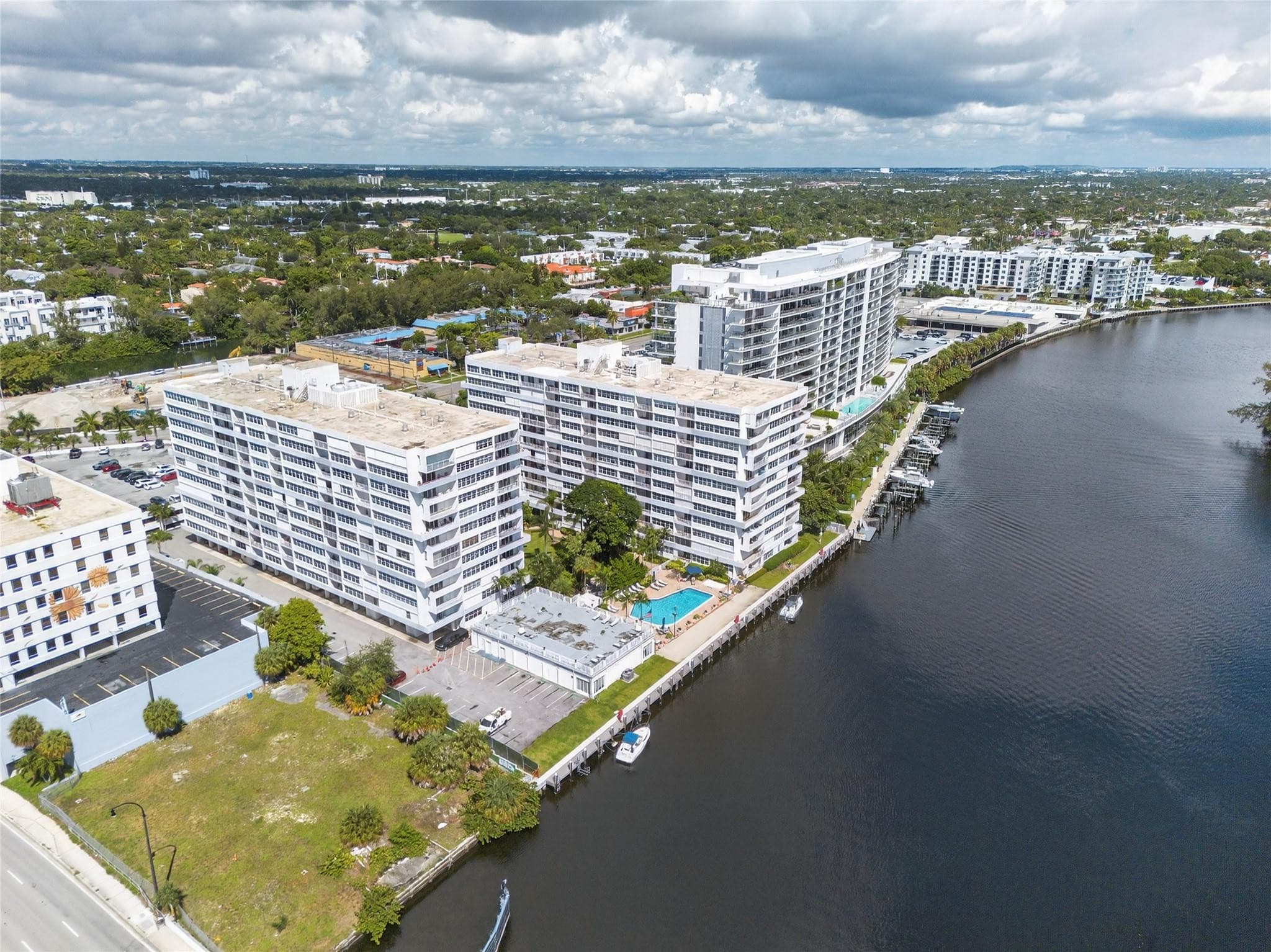1160 N Federal Highway 522, Fort Lauderdale, FL 33304 — photo 42 of 51