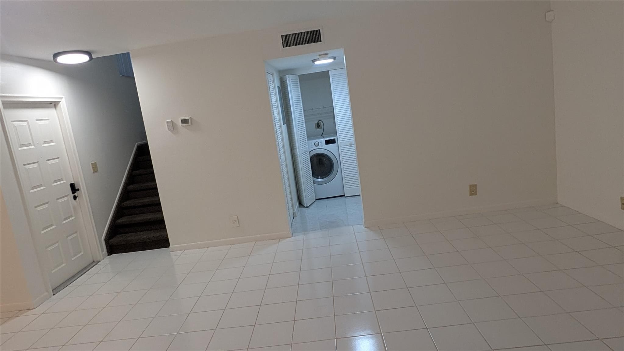 2372 NW 39th Avenue, Coconut Creek, FL 33066 — photo 9 of 16