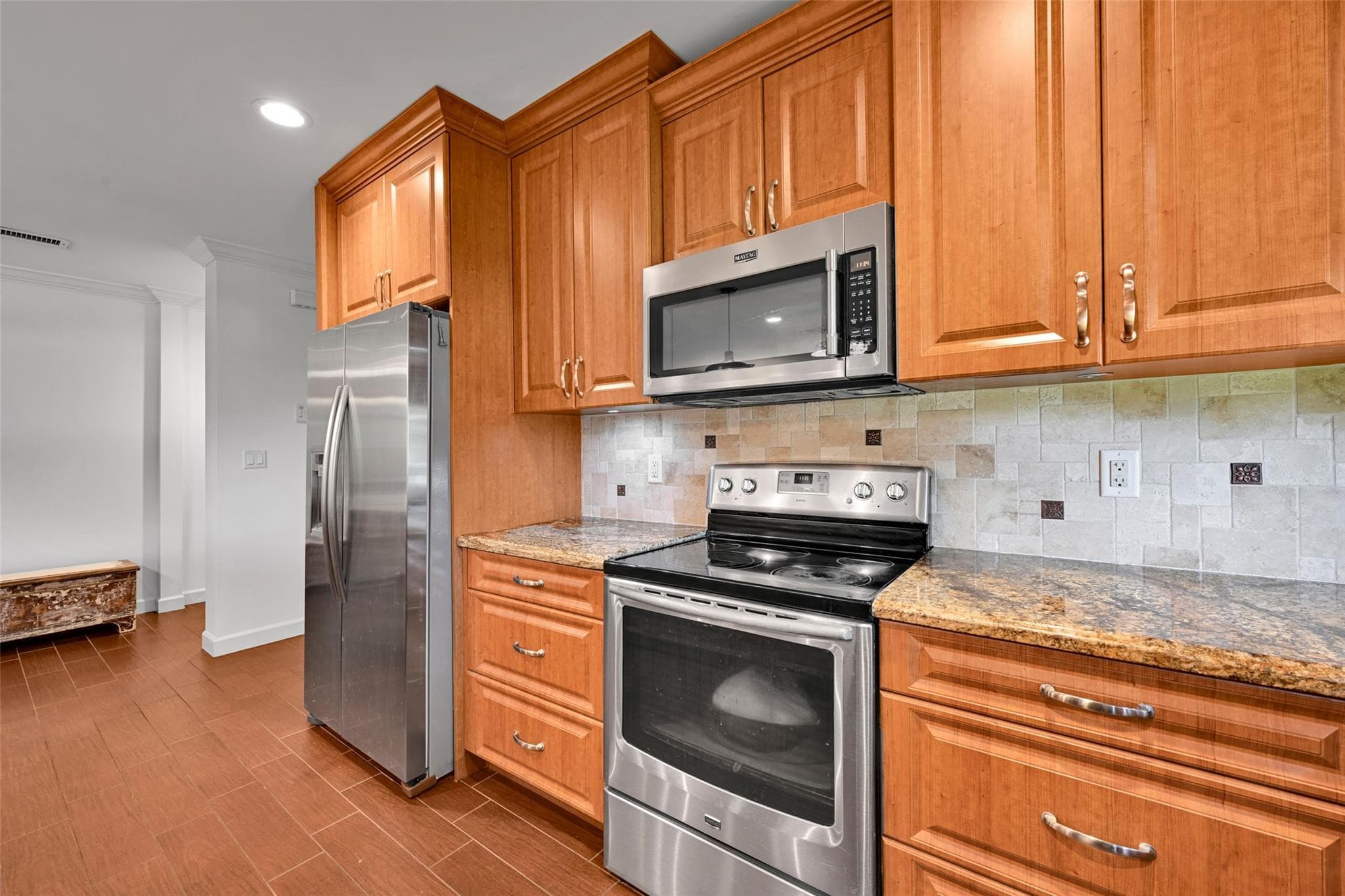 4401 NE 18th Avenue, Oakland Park, FL 33334 — photo 19 of 47