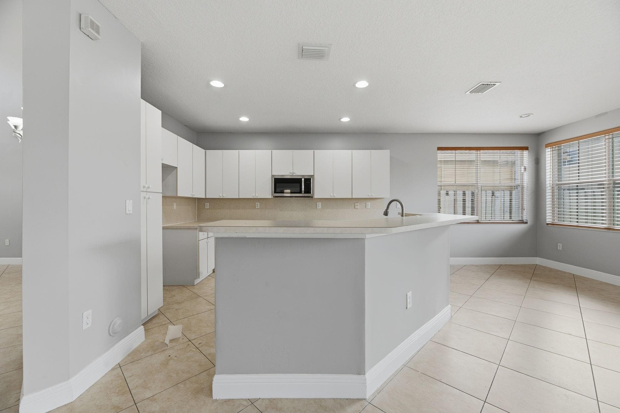 2332 SW 126th Avenue, Miramar, FL 33027 — photo 14 of 42