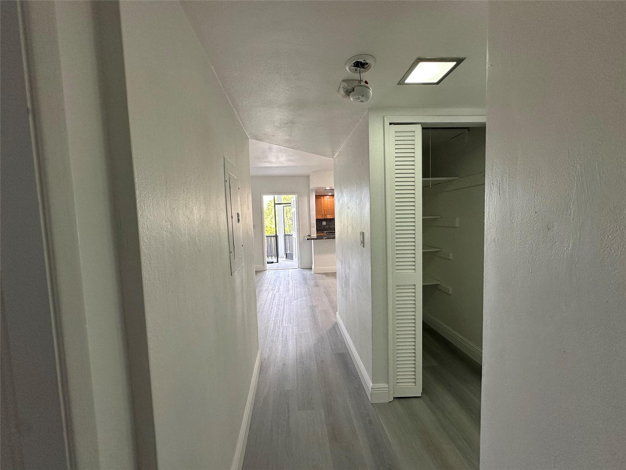 651 Pine Drive, Pompano Beach, FL 33060 — photo 16 of 40
