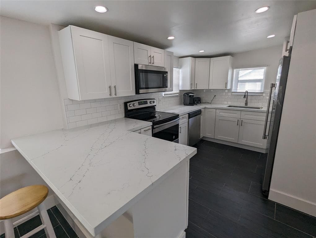 1201 N Andrews Avenue, Fort Lauderdale, FL 33311 — photo 8 of 48