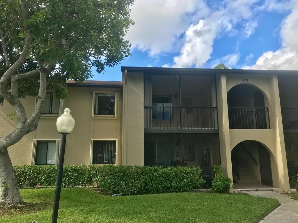 527 Shady Pine Way A2, Greenacres, FL 33415 — photo