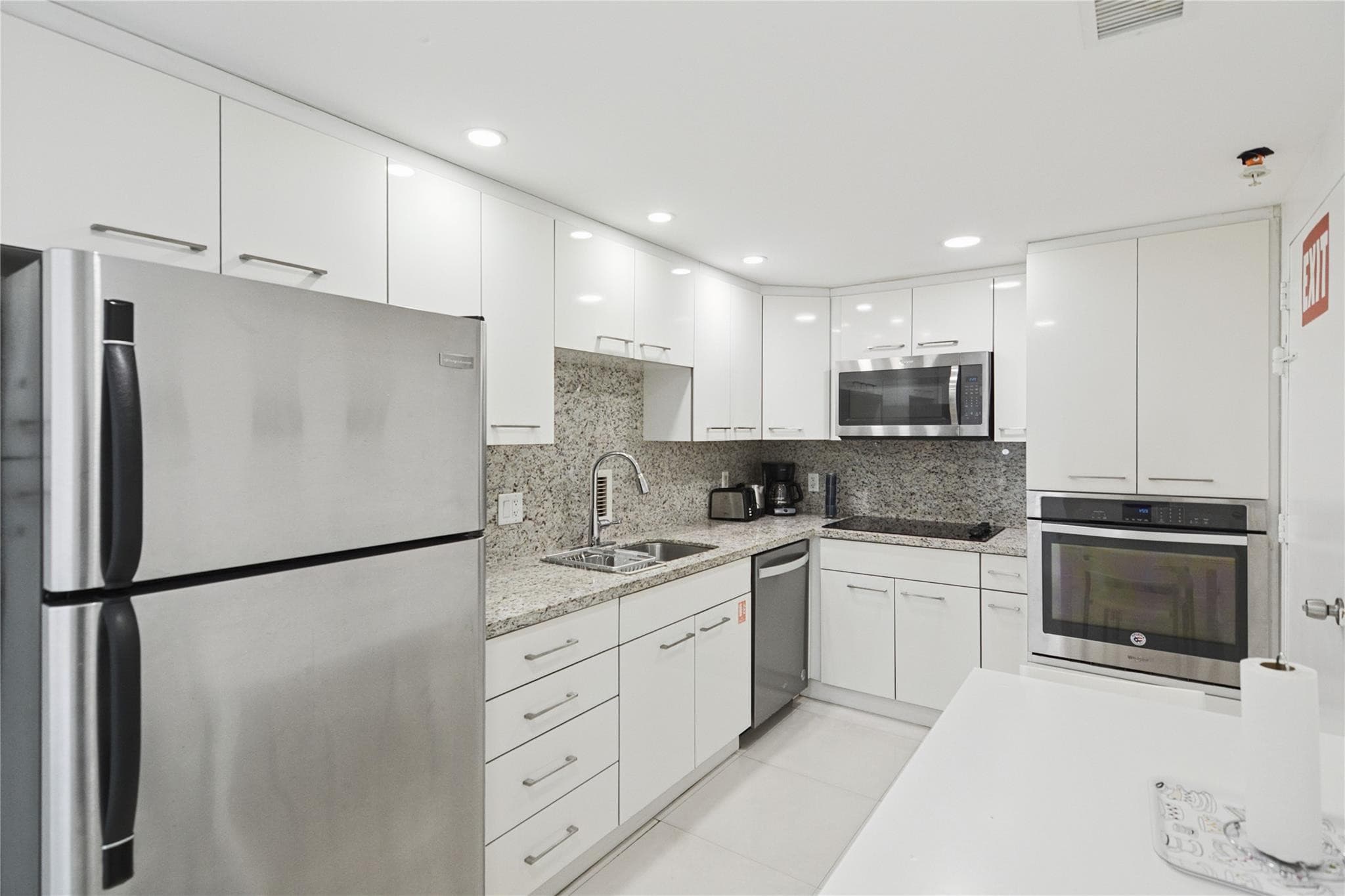 3901 S Ocean Drive 10d, Hollywood, FL 33019 — photo 19 of 29