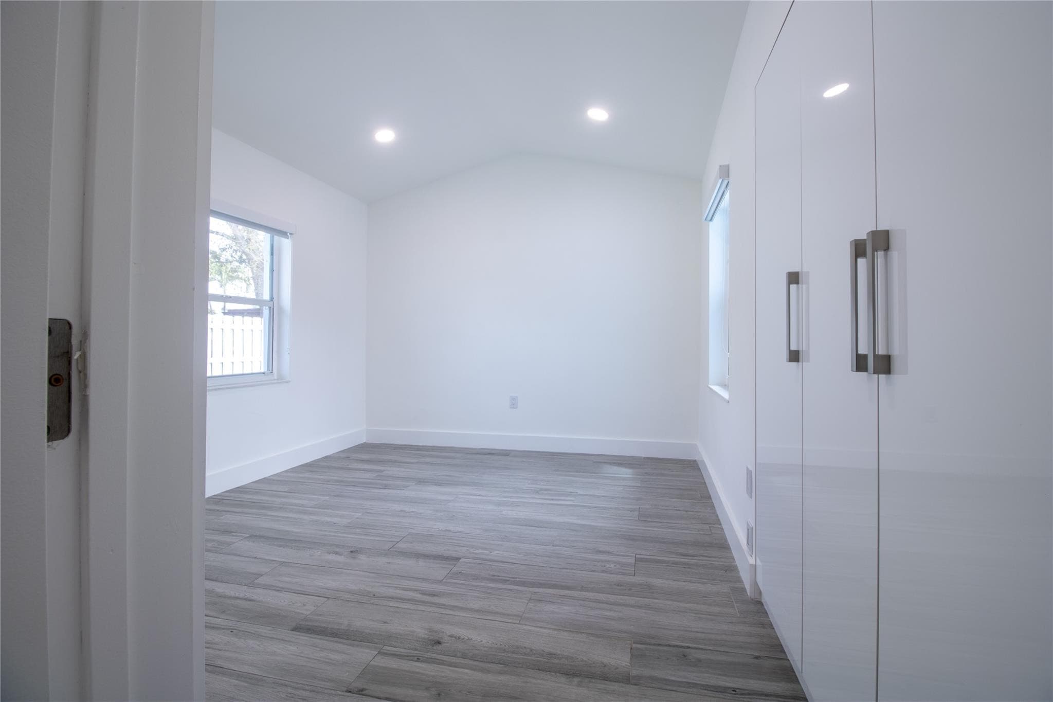 245 SW 20th Street, Fort Lauderdale, FL 33315 — photo 11 of 30