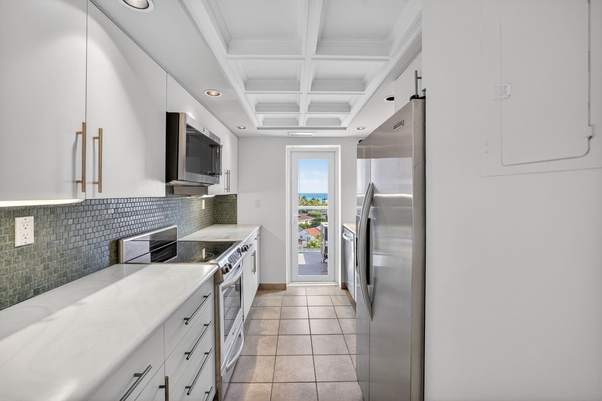 2701 N Ocean Boulevard 7A, Fort Lauderdale, FL 33308 — photo 15 of 61